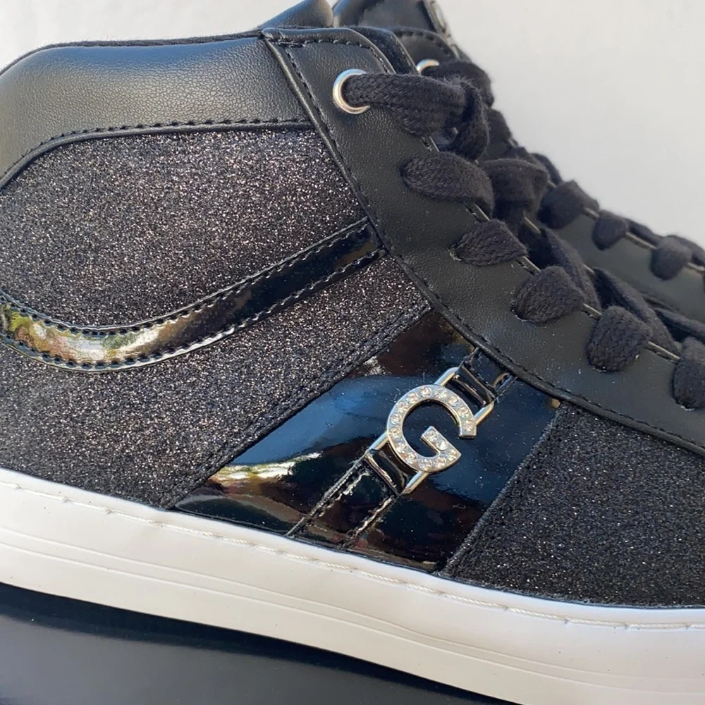 New G by GUESS Gettie Glitter Sneakers SZ 9